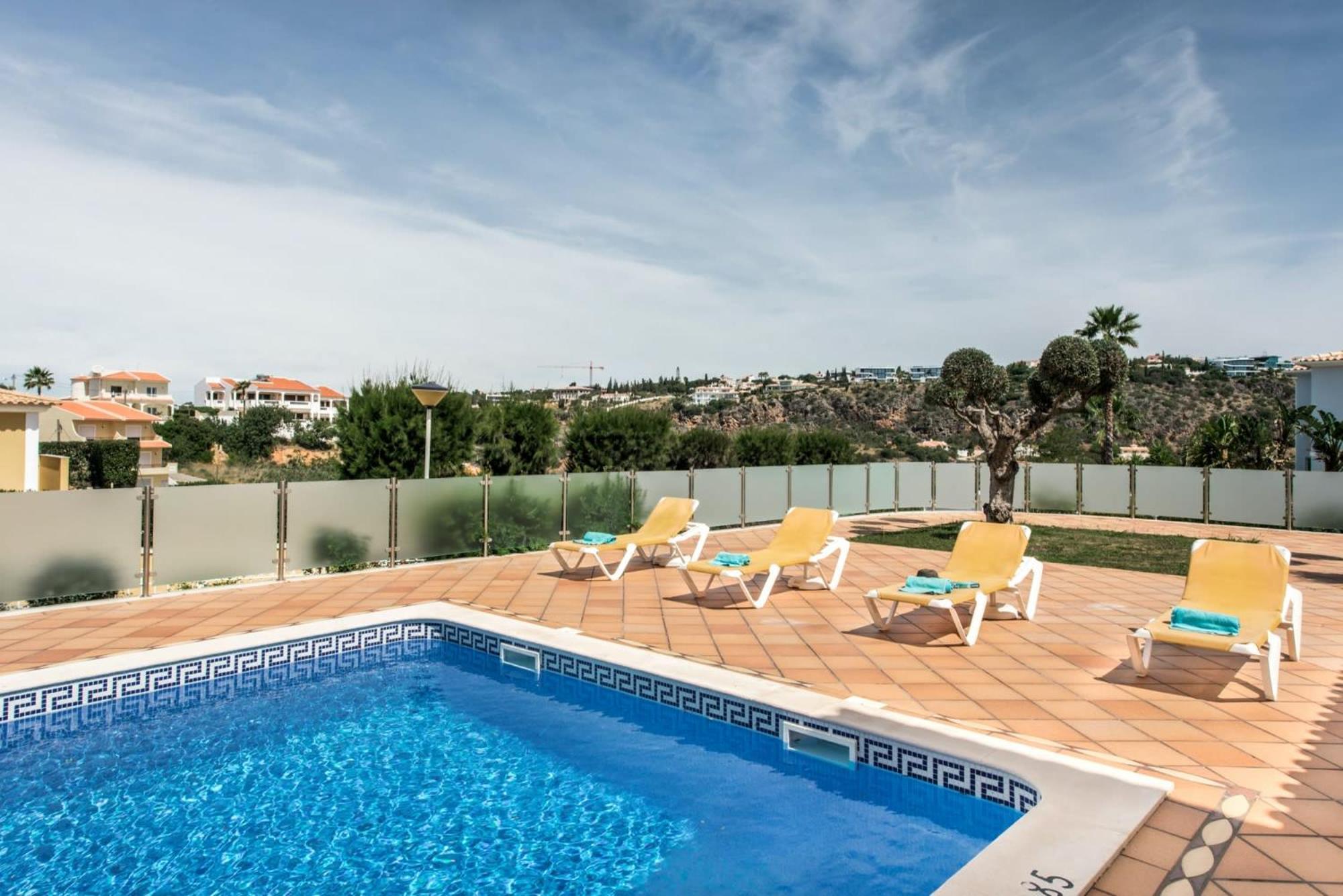 Villa Das Oliveiras Amazing Location Walk To Marina Restaurants Beach Albufeira Dış mekan fotoğraf